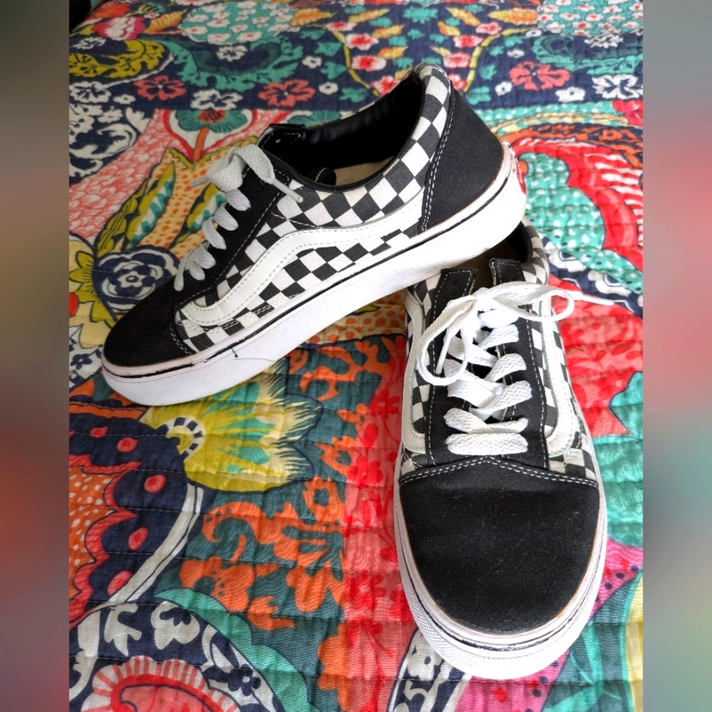 Vans Old Skool Skate Shoes Checkerboard Size 8.5 / 7